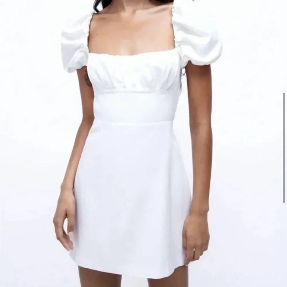 Zara open back tie dress with puff sleeves